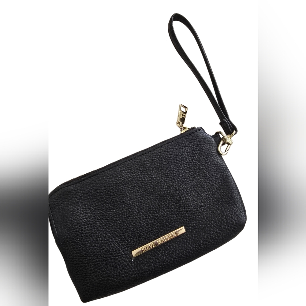 Steve Madden Wristlet Clutch